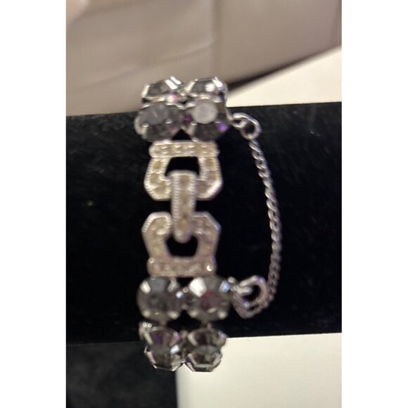 Vintage Weiss Rhinestone Bracelet With Double Row & Clasp Detail Marked sparkles - Picture 2 of 16